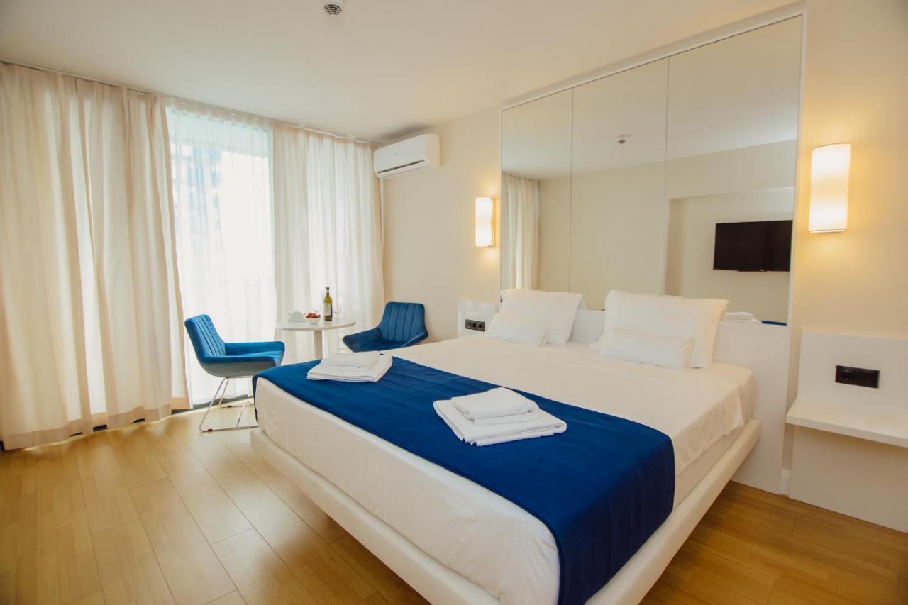 V. Orbi City Apartment Batumi Luaran gambar